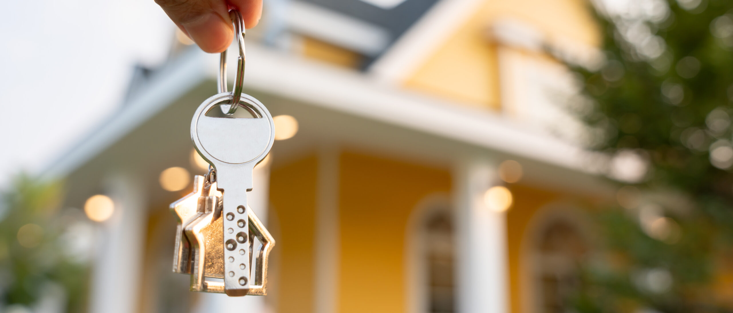 How to Choose the Right Realtor for Your Home Buying or Selling Journey